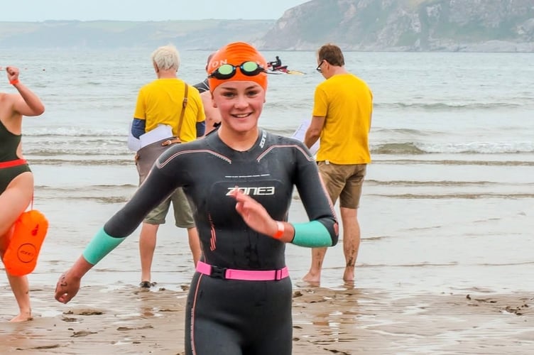 Bella Whitelaw is fundraising to compete in two international competitions