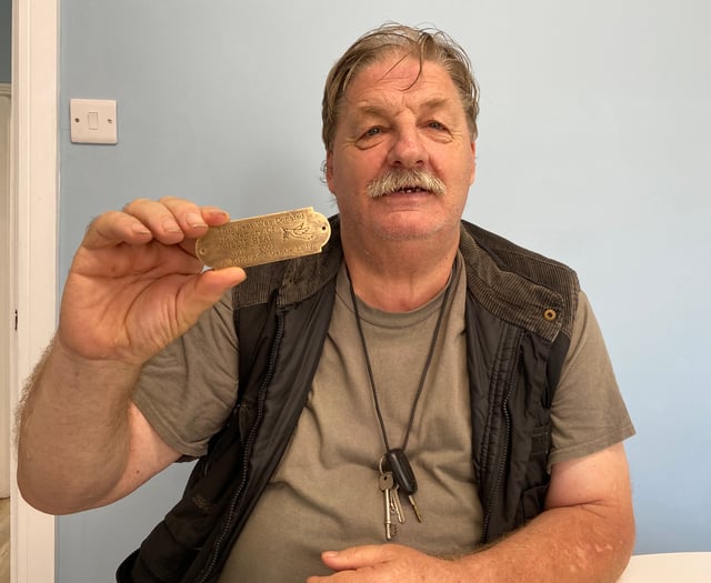 Man hopes to reunite family with memorial plaque