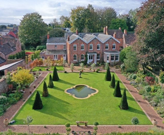 Three private gardens open for charity