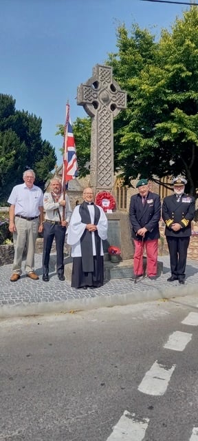 L-R David Bawler, Josh Langford, Rev John Stone, Lt Col Tim Courtenay, Rear Admiral Tim Lowe - Hemyock Church commemorate VJ Day 80
