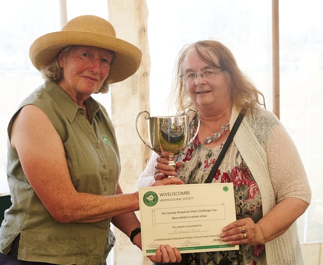 109th show an "overwhelming" success