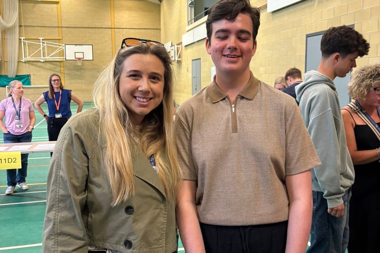 Court Fields students celebrate GCSE results 