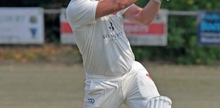 Wellington chase third successive victory 