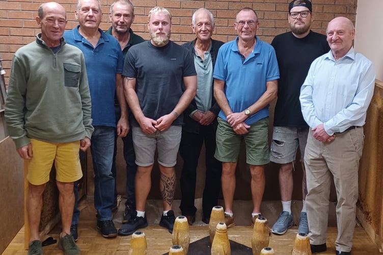 Scuppas - Steve Hasell, Nigel Symonds, John Barker, Adrian Newstead, Chris Morter, Dave Squire, Craig Newstead, Roger Howe.