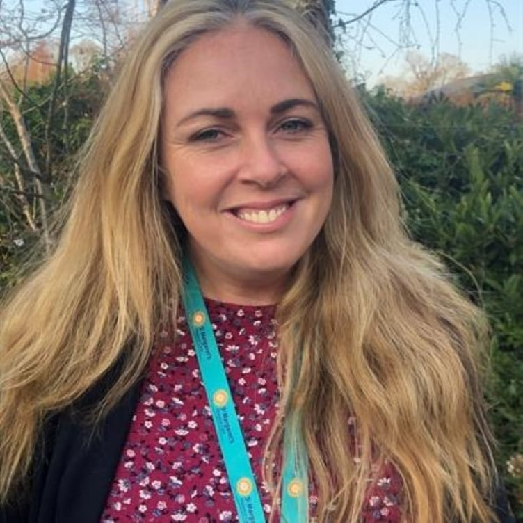 St Margaret's Hospice head of communications Hayley Milne is documenting how supporters have been trekking across Iceland.