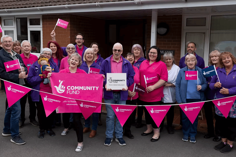 Reminiscence Learning celebrates a £279,000 lottery grant toward its project to make Wellington a dementia inclusive town.