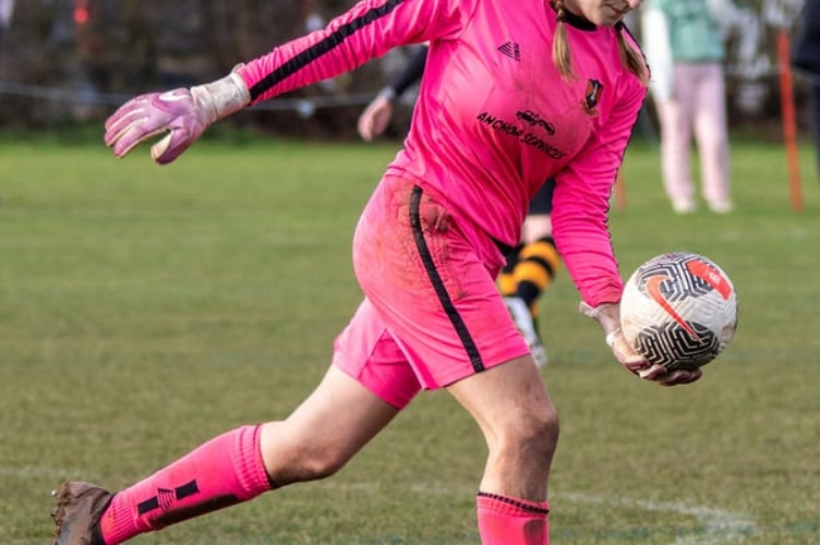Bianca Hamlyn - produced two crucial first half saves for Wildcats