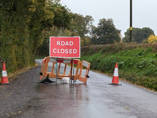 Spun lorry causes closure of Wellington Hill