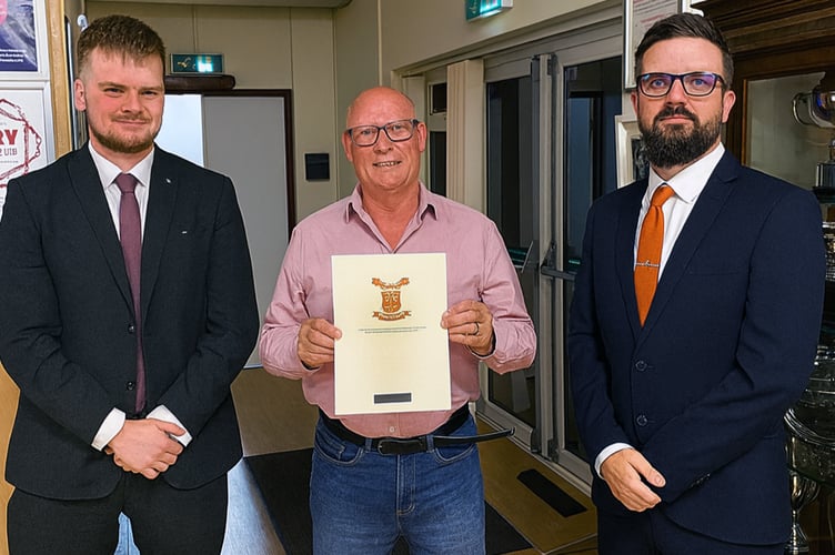 Archie Lang, Peter White, New Bowlers' Competition champion, and Darren Webber.