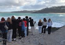 Court Fields School students take trip to St Ives during October half term