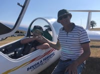 Teenager becomes one of the youngest solo glider pilots in the UK