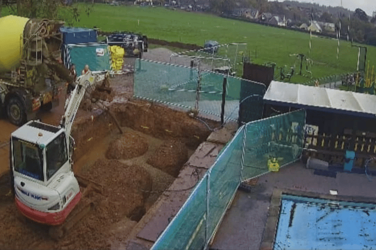 Work going ahead at Wivey Pool to build a new Pool Pavilion and modernise the facilities.