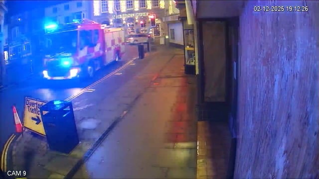 One appliance from Wellington Fire Station was dispatched to attend to the Christmas lights fire.