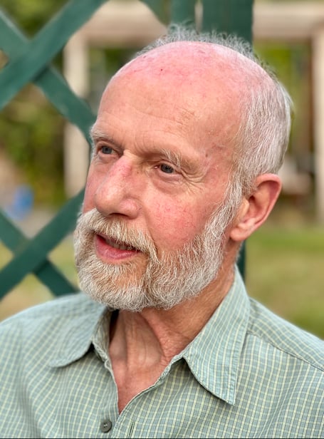 Simon Ratsey, Wellington Weekly News weather correspondent