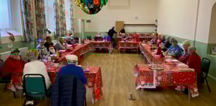 RG Short Mat Bowls Club enjoy Christmas lunch 
