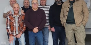 Cottage Pies squeeze home by four pins against Bell Green 