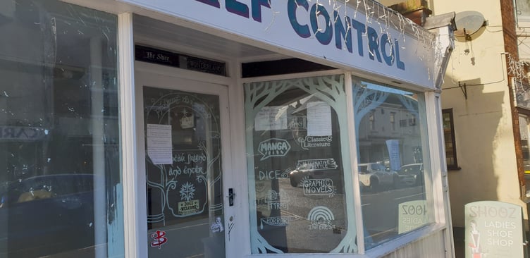 Stock and fixtures and fittings have now been cleared from the No Shelf Control shop in Wellington.