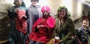 Unique folk custom to welcome 'the light'