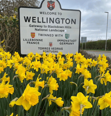 A garden competition for residents in Wellington could be revived by the town council if enough people are interested in taking part.