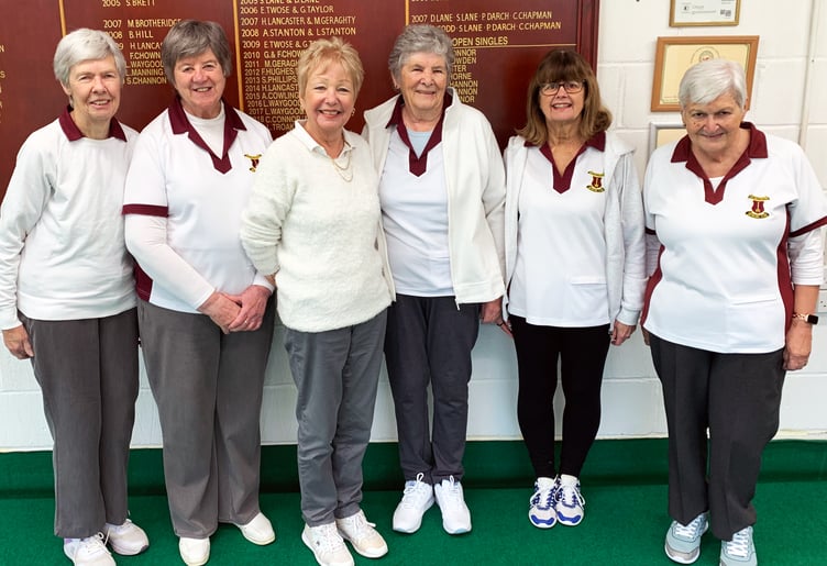 Wrens: Diana Dagg, Suzanne Worth, Marguerite Nichols; Doves: Maggie Milton, Diane Sutton, Janet Moore.