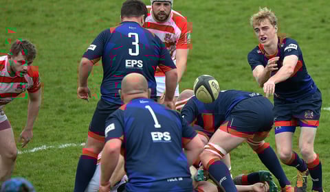 Leaders Wiveliscombe see advantage cut after Paignton defeat