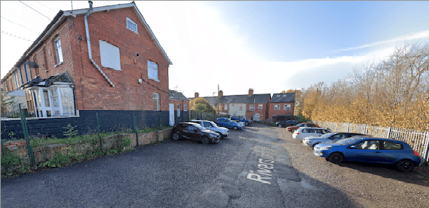 Residents fear end of free car parking