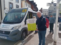 Calls to extend towns' trial bus service