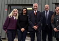 MP Gideon Amos tours local company which supports Ukraine medical aid