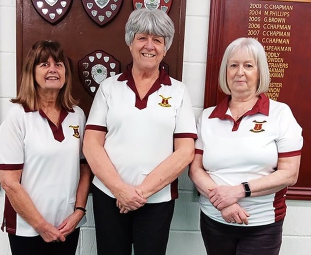 Robins take title on final day of Thursday triples league