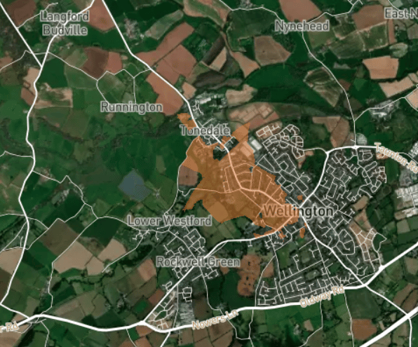 A National Grid map showing the power cut-affected area of Wellington shaded in brown.