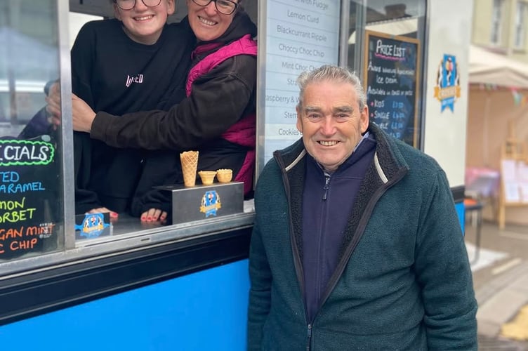 Even the ice cream van was a welcome addition to the market as the sun made an appearance. 