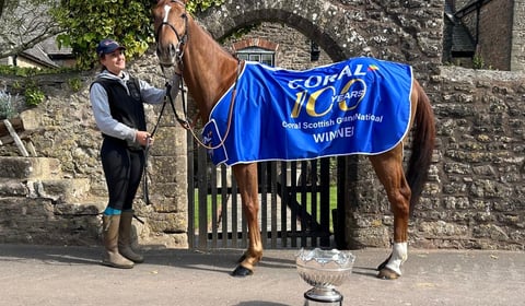 Kap Vert at 20-1 wins Scottish Grand National 