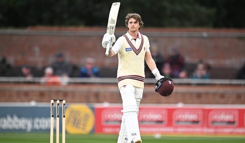 Local boy Abell signs extended contract with Somerset 
