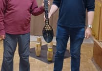 Odds and Ends win wooden spoon play-off