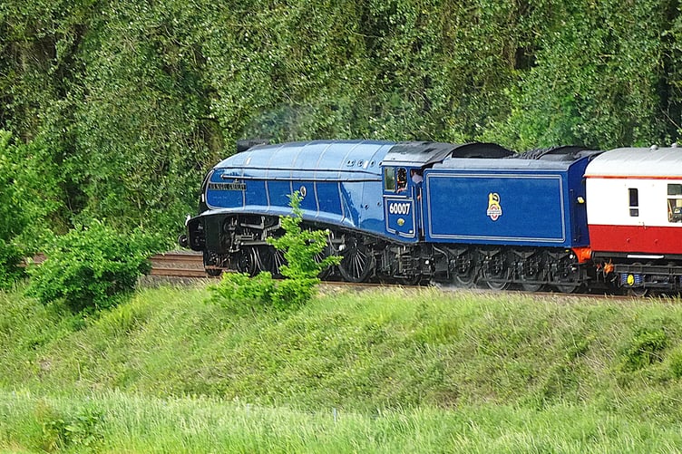 60007 Sir Nigel Gresley cutting a fine figure travelling through Wellington pulling the English Riviera Express to Devon.