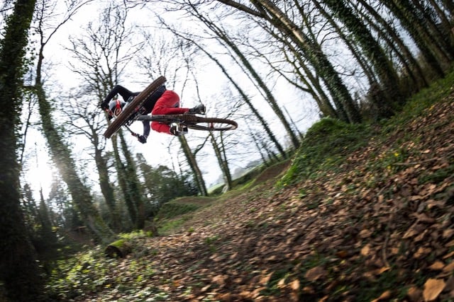A 17-year old mountain biker from Wellington misses place in the World Cup finals by less than a second.