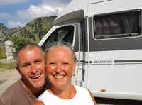 Couple share globetrotting lessons