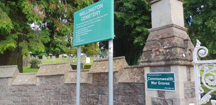 Wellington Cemetery contains a number of graves of those who fell during the two world wars.