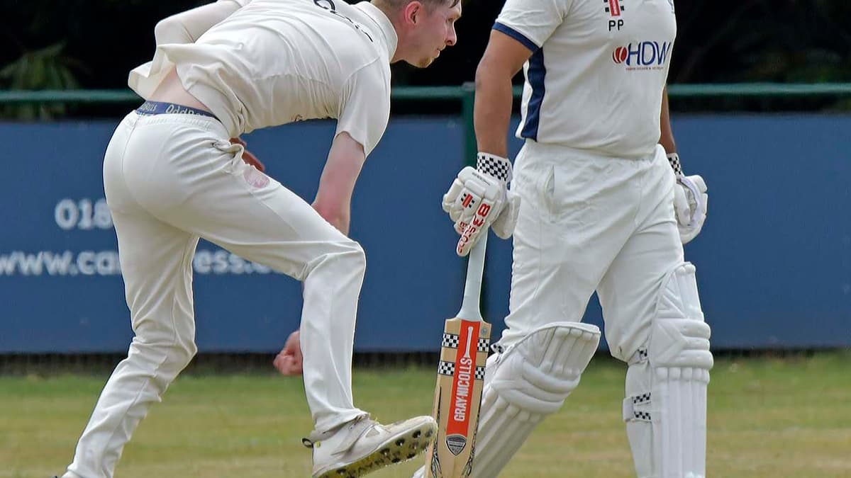 Wellington chasing double against Temple Cloud