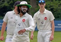 Ton-up boys Edirisinghe and Whitefield in rout of Taunton