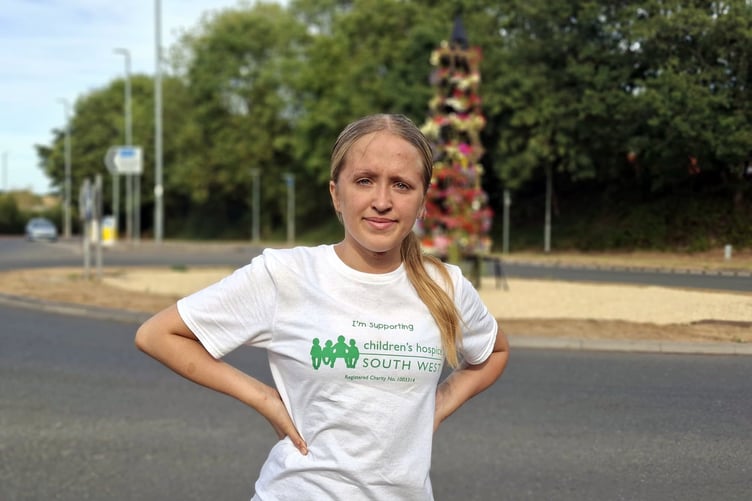 Intrepid fifteen-year-old Freya Bird walked from Bridgwater to Wellington in one day to raise funds for the Children's Hospice South West.