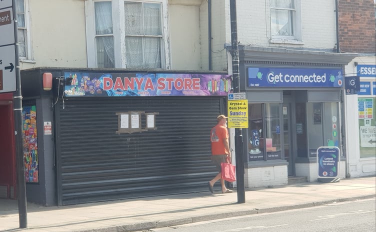 After being open again on Saturday, the Danya Store in Wellington High Street closed a short time later.