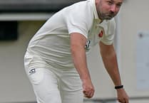 Wellington all-rounder Desave 'hangs up his boots'