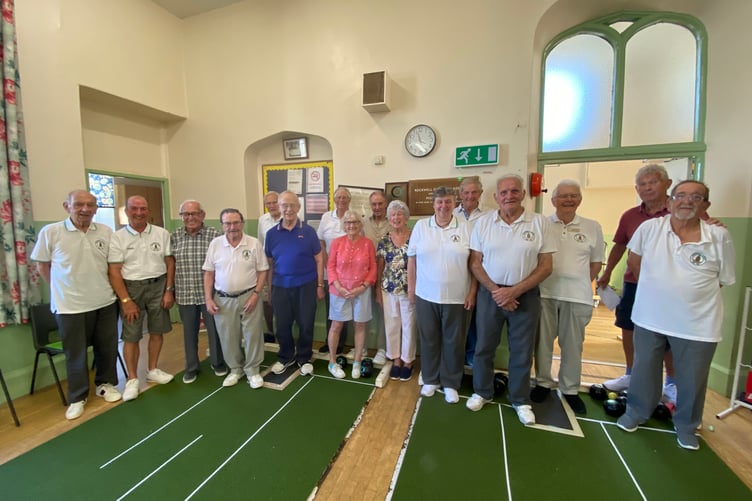 Rockwell Green Shortmat bowlers