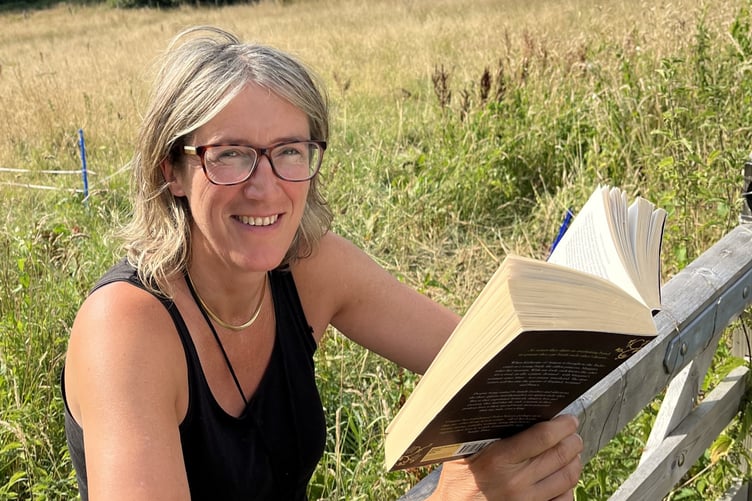 A creative writing workshop is being led by historical fiction author Vanessa de Haan.