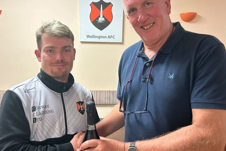 Ben Evett (left) was Wellington's Player of the Match and he was presented with his award by Andrew Govier on behalf of match sponsors C&C Carpets, Curtains, Beds and Blinds.