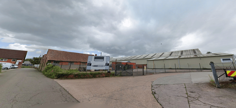 Plans have been submitted to use part of this warehouse just outside Wellington in Poole for indoor padel courts.