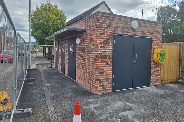 New public toilets in Wellington's Longforth Road remain closed two months after delivery due to more than 80 faults in its construction.