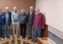 Ex-Servicemen and Cottage Pies top 400 pins in league matches