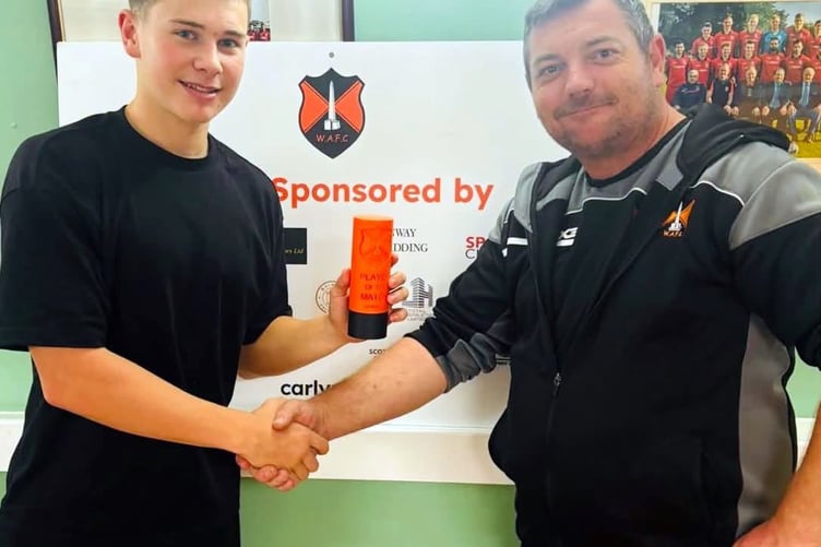 Player of the match was captain Ollie, who was presented with his award by manager Tom Richards.